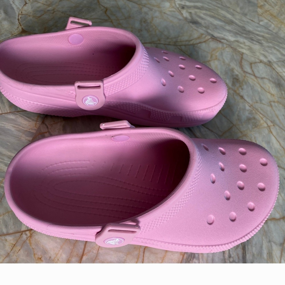 Crocs Bistro Clogs Pink Slip Resistant Work Shoes Mens 6 Womens 8 Professional